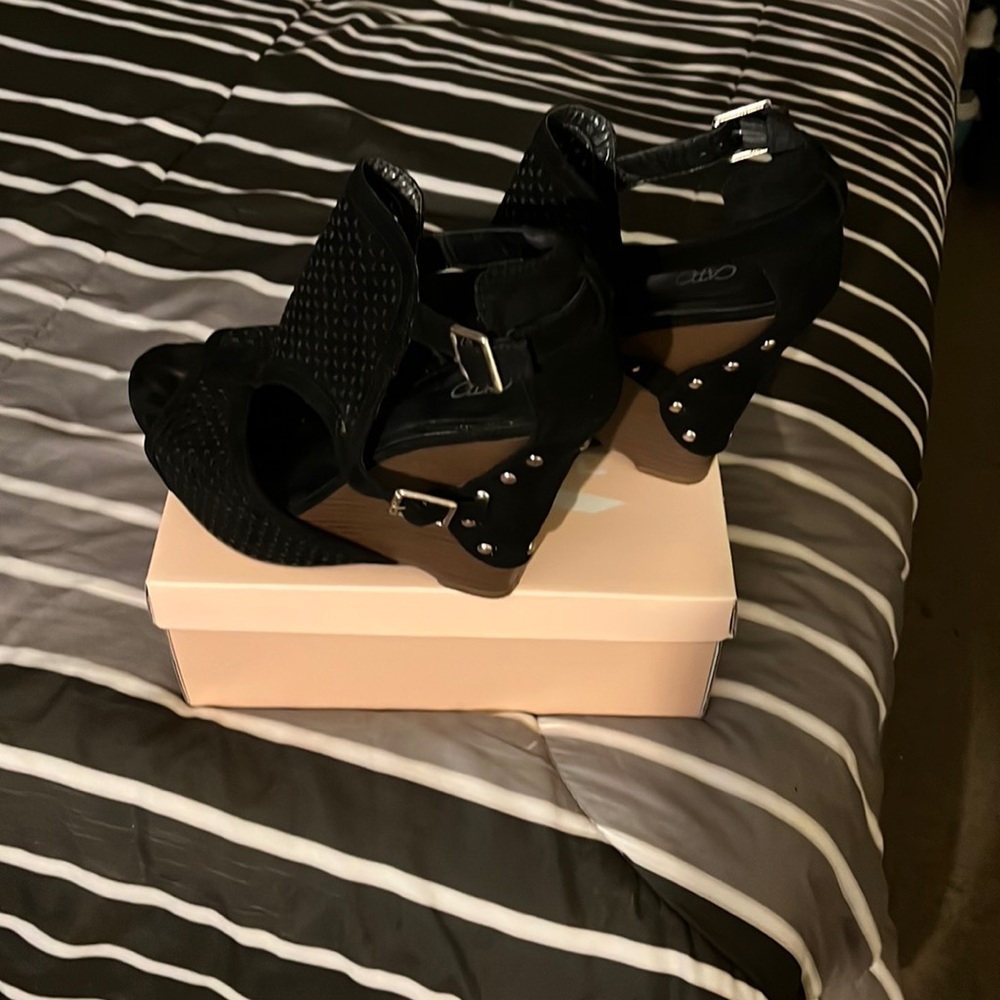 Black platform wedges size 8.